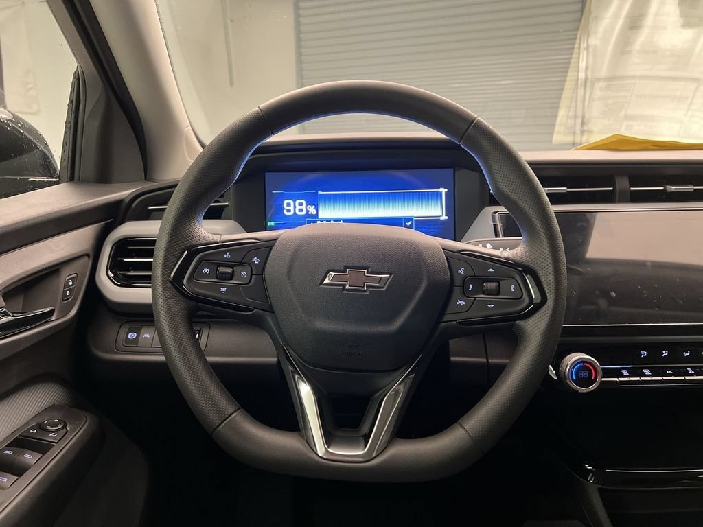 2027 Chevrolet Bolt LT - Photo 14