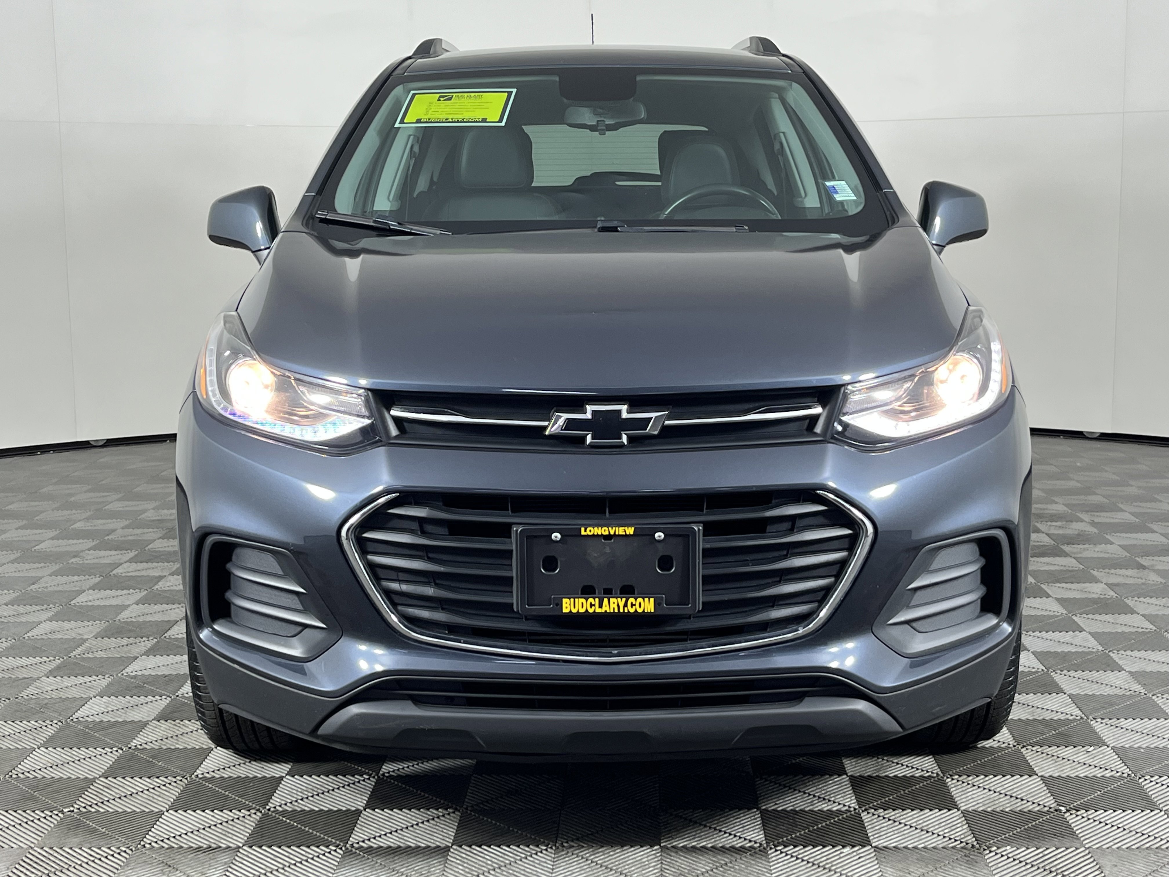 Used 2022 Chevrolet Trax LT with VIN KL7CJPSM4NB534582 for sale in Longview, WA