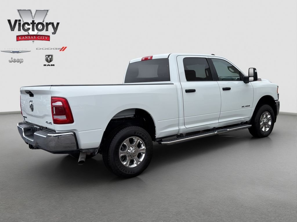 Used 2024 White Ram Big Horn image 7