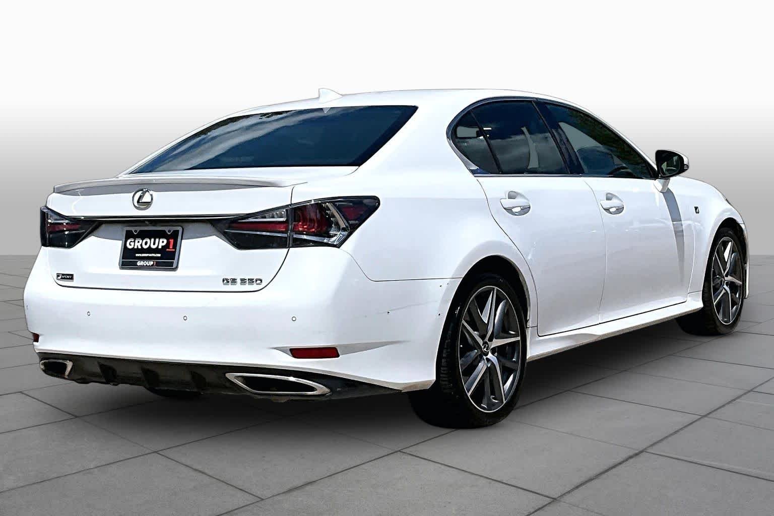 Used 2016 Ultra White Lexus F Sport image 13