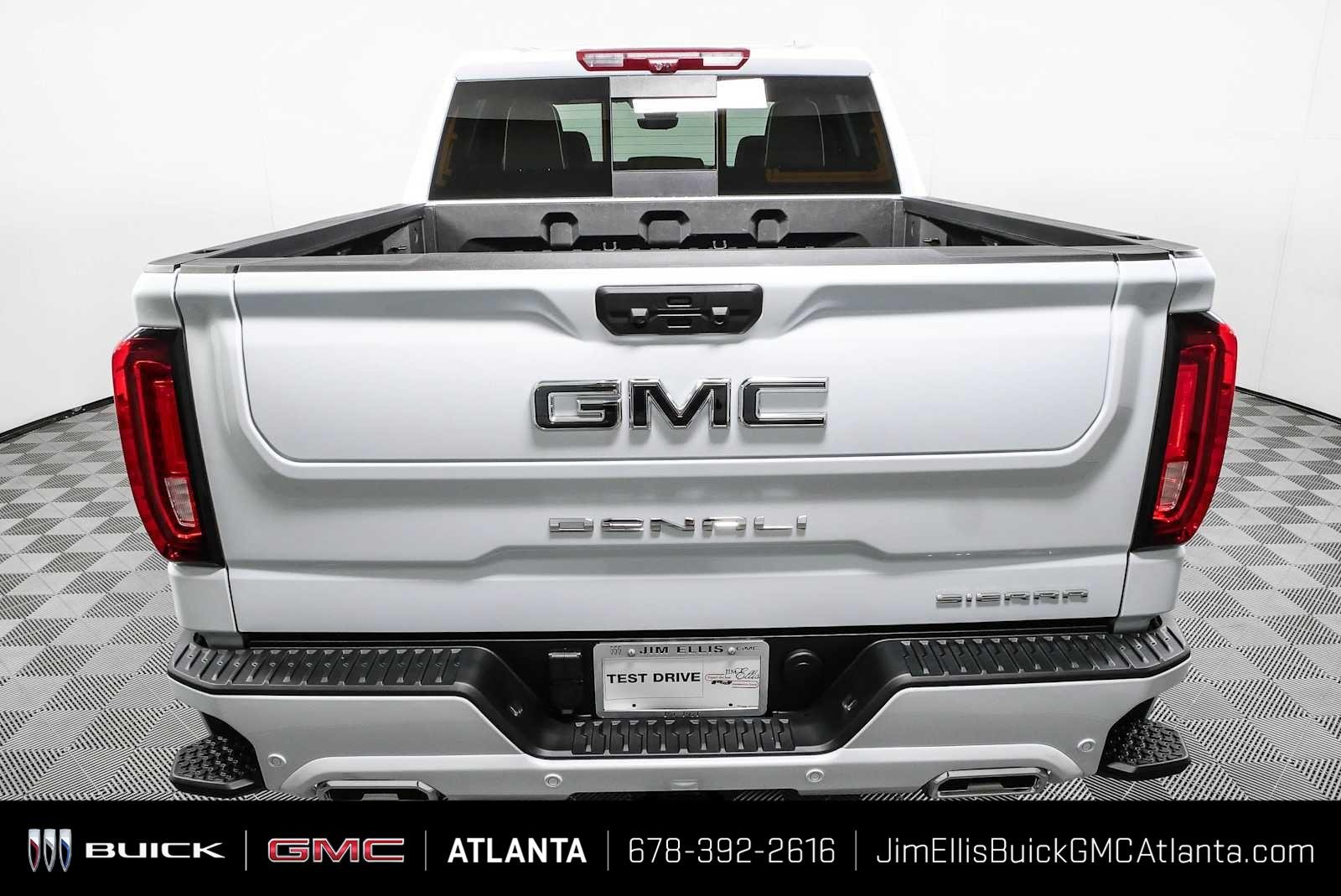 New 2026 Glacier White Tricoat GMC Denali Ultimate image 30