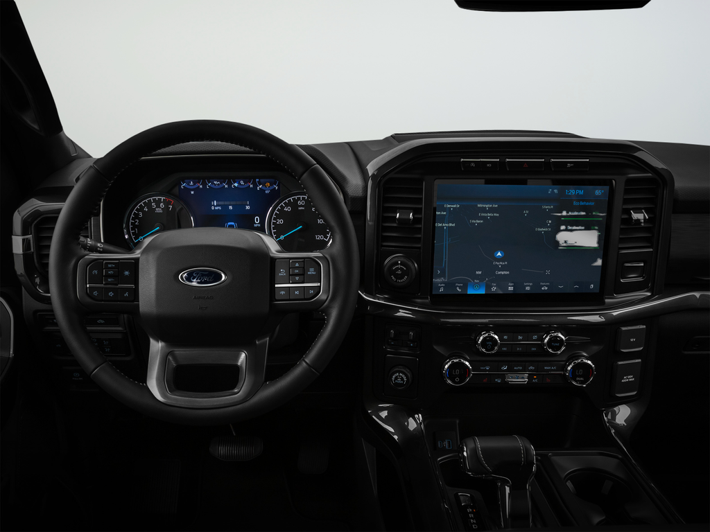 Used 2022 White Ford XLT image 38