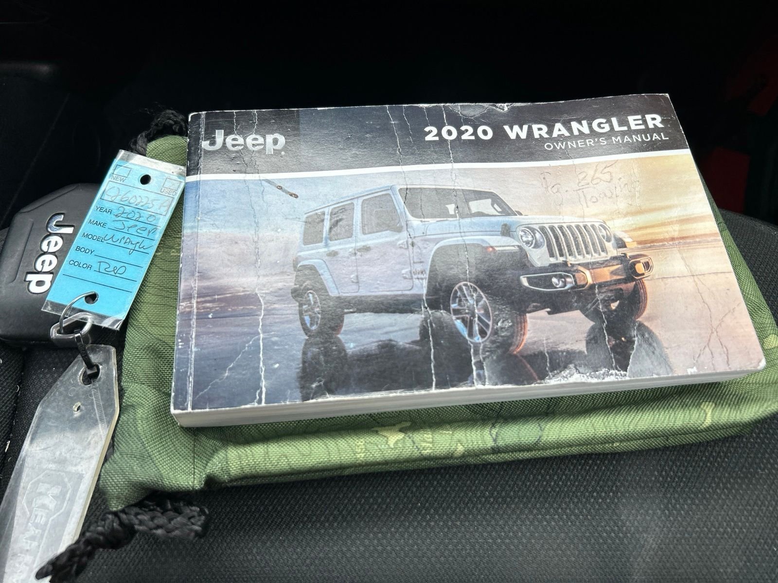 Used 2020 Red Jeep Sport image 19