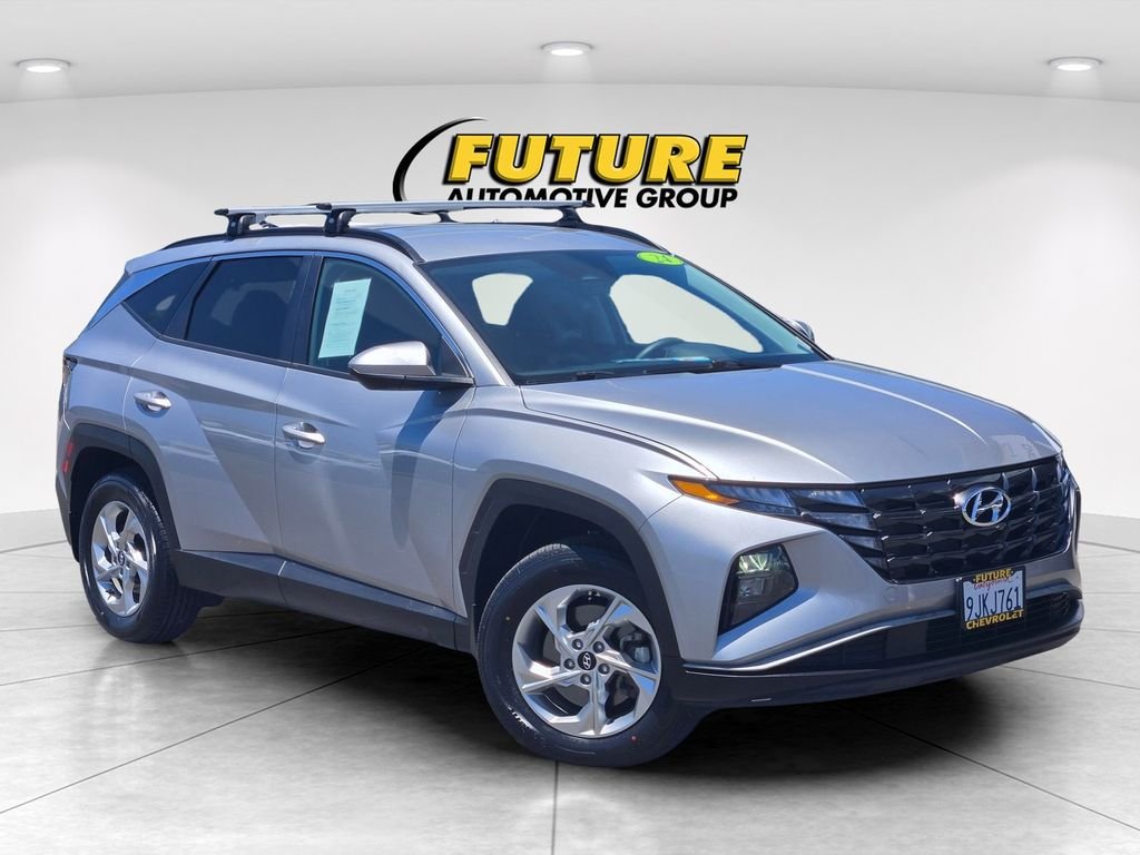 Used 2024 Silver Hyundai SEL image 1