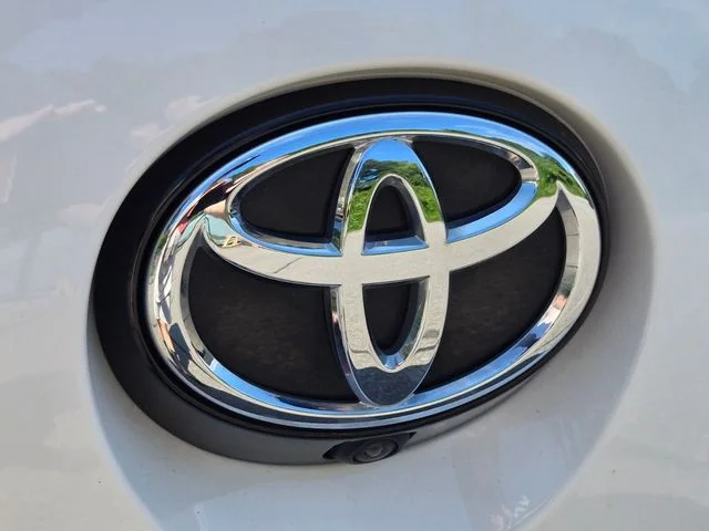 Used 2025 White Toyota SE image 15