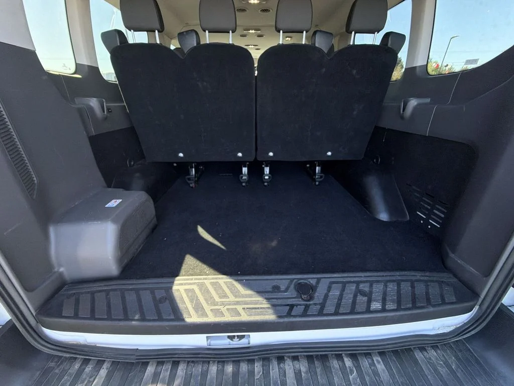 Used 2023 White Ford XLT image 24