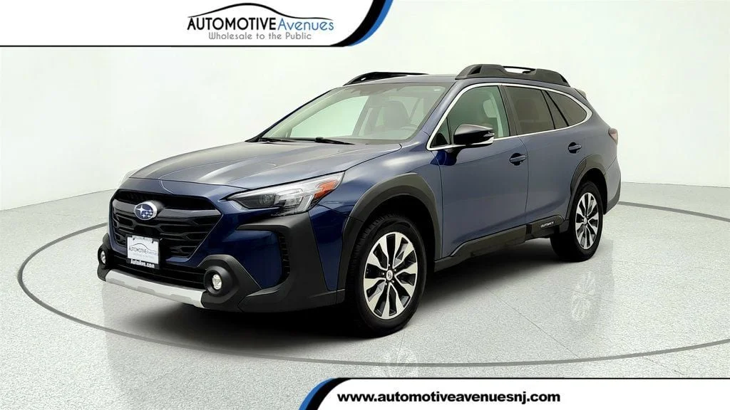 2023 Subaru Outback Limited's photo
