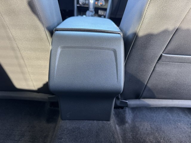 Used 2019 Pure White Volkswagen SEL image 9