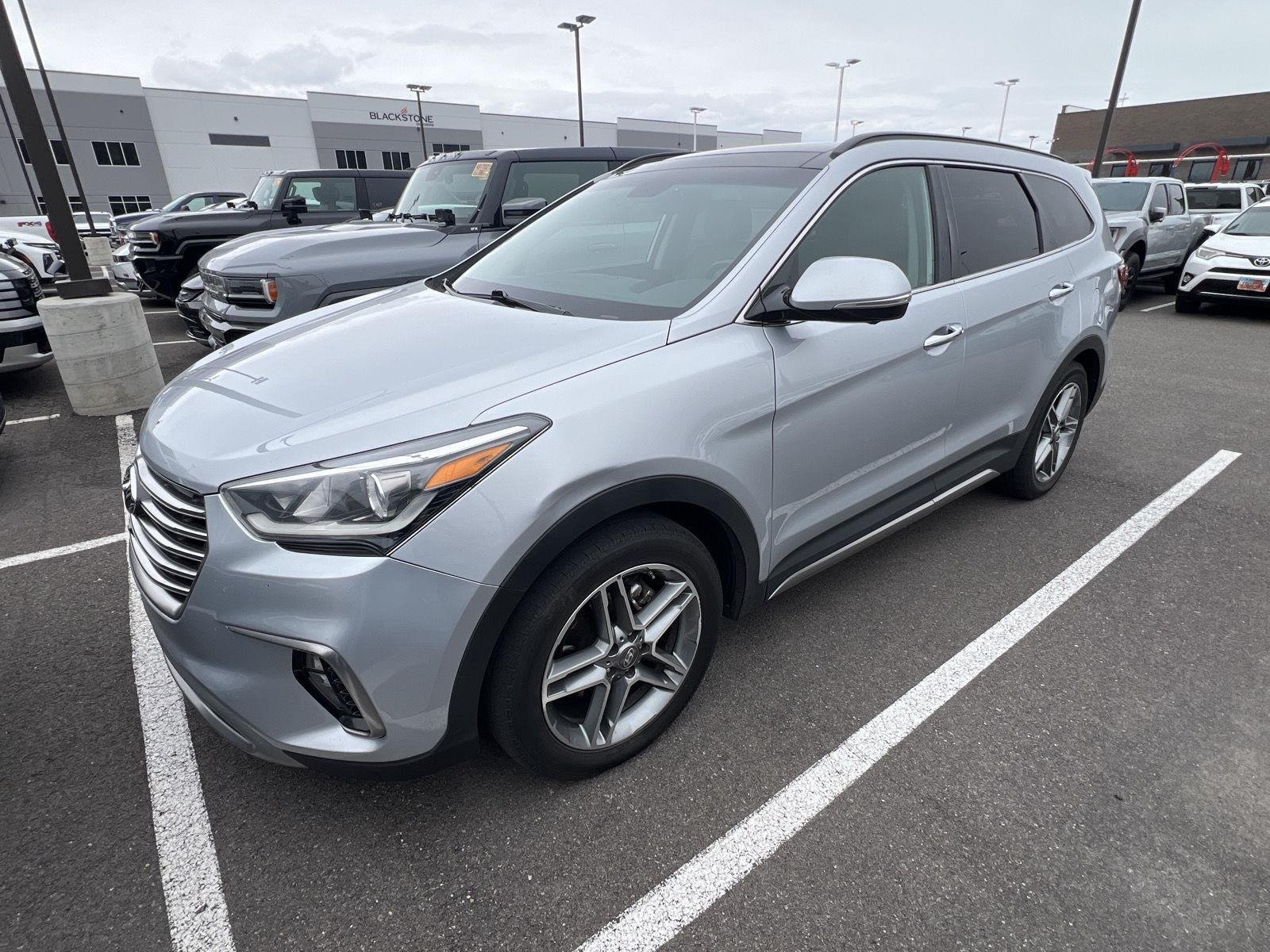 2019 Hyundai Santa Fe Limited Ultimate XL AWD's photo
