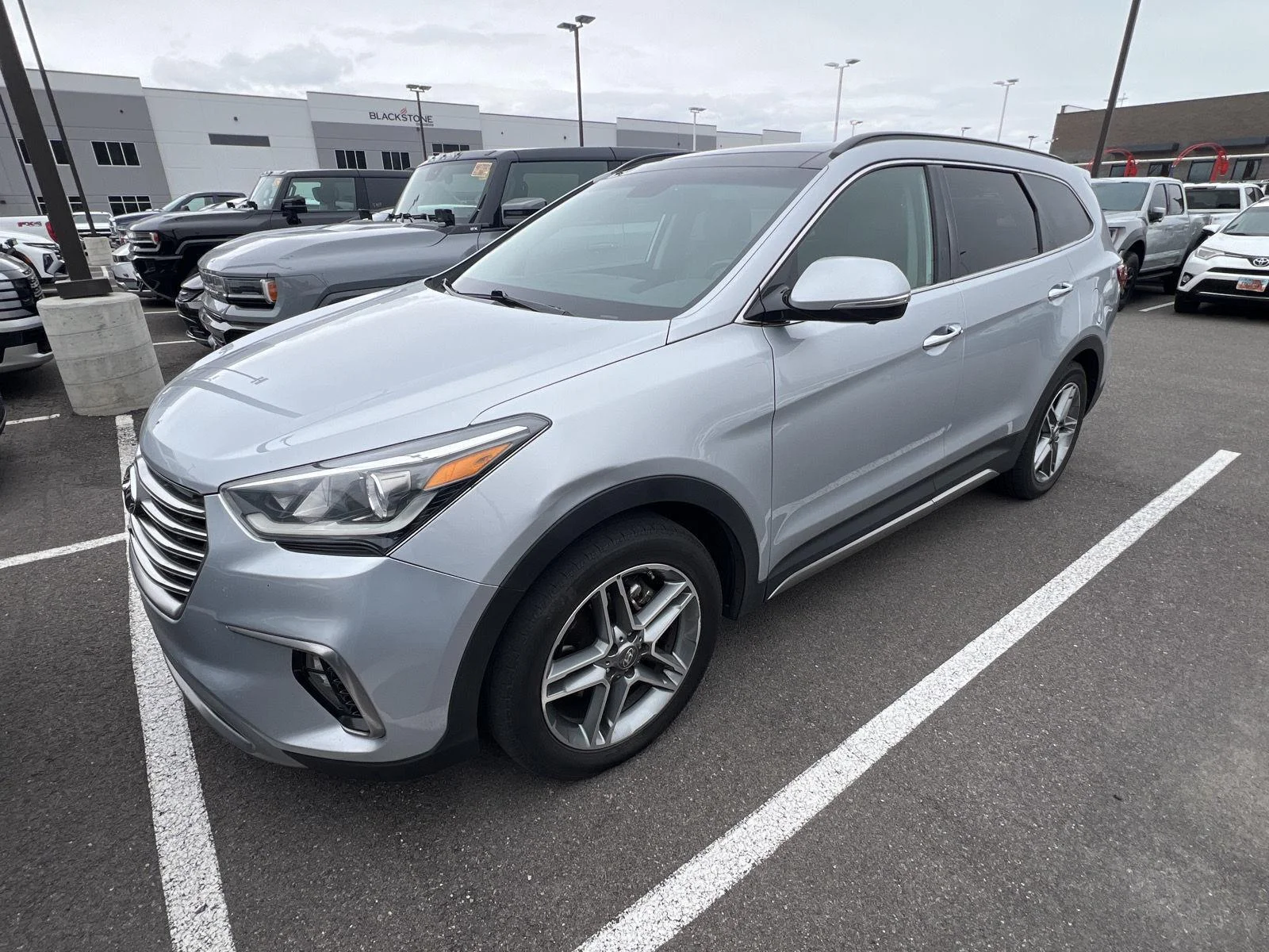 2019 Hyundai Santa Fe Limited Ultimate XL AWD's photo