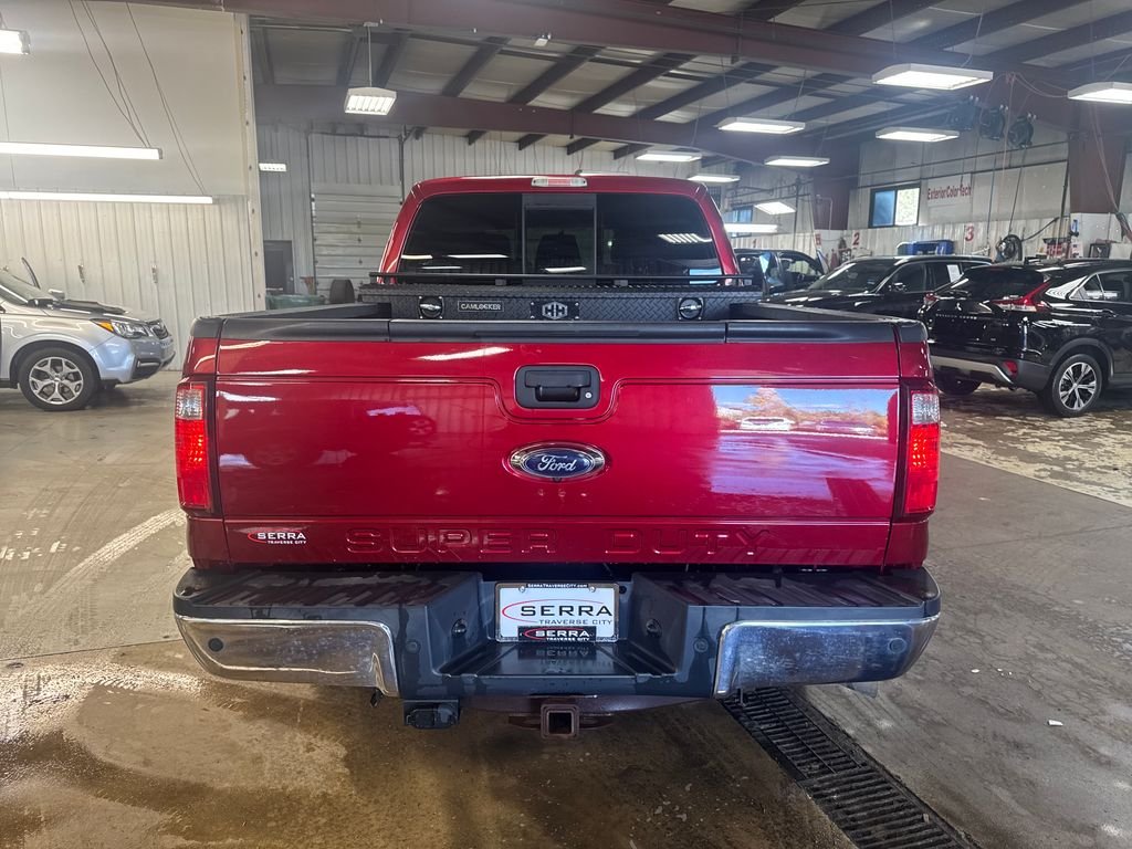 Used 2016 Red Ford Lariat image 4