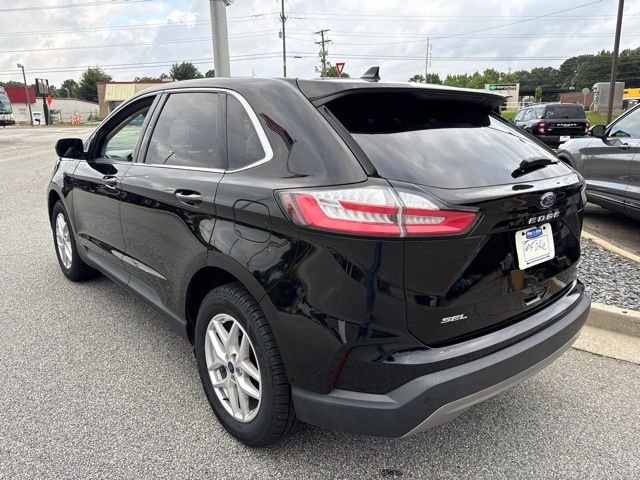 Certified Used 2022 Agate Black Metallic Ford SEL image 6