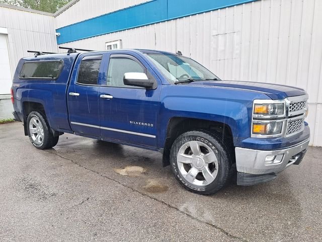 Used 2014 Blue Topaz Metallic Chevrolet LTZ image 4