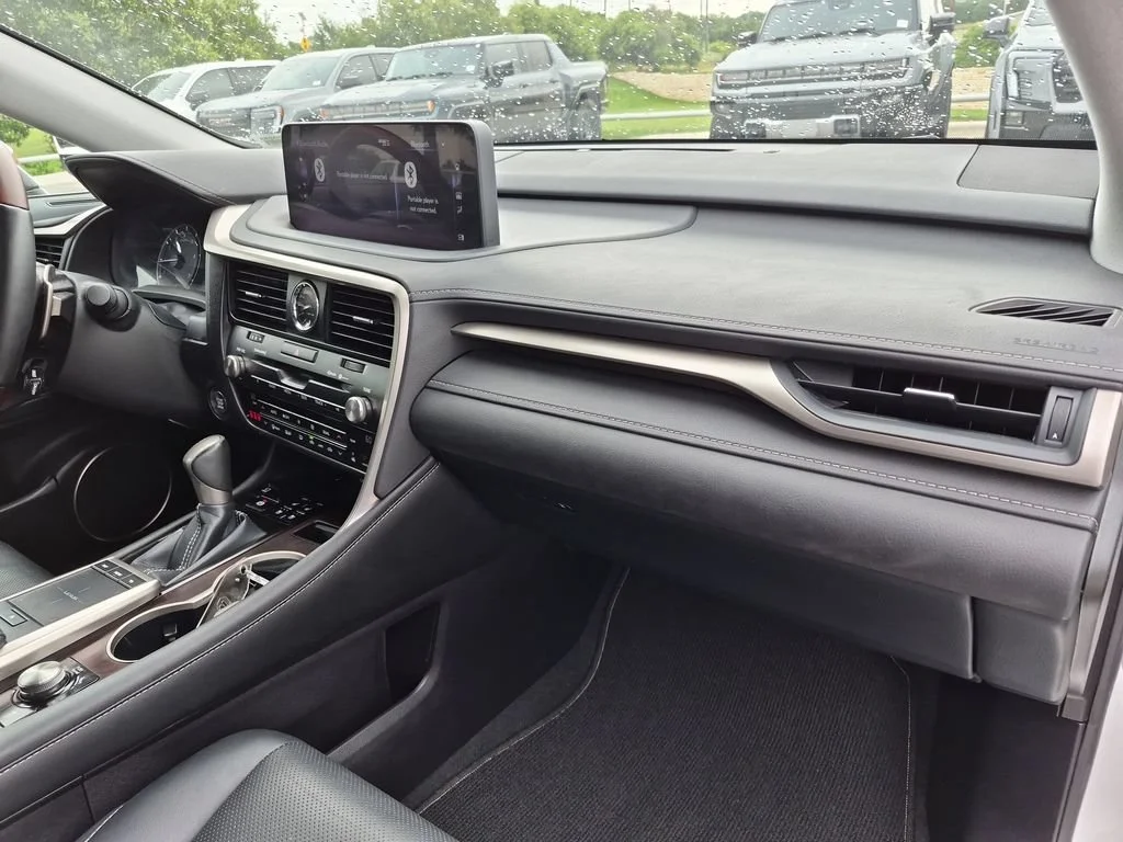 Used 2021 White Lexus RX 350 image 39