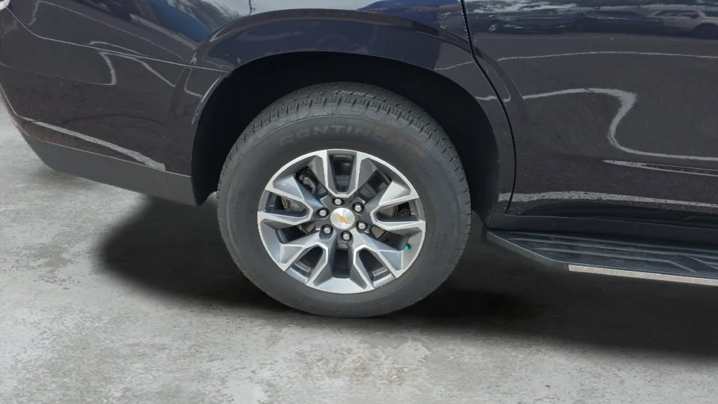 Used 2024 Gray Chevrolet LS image 25