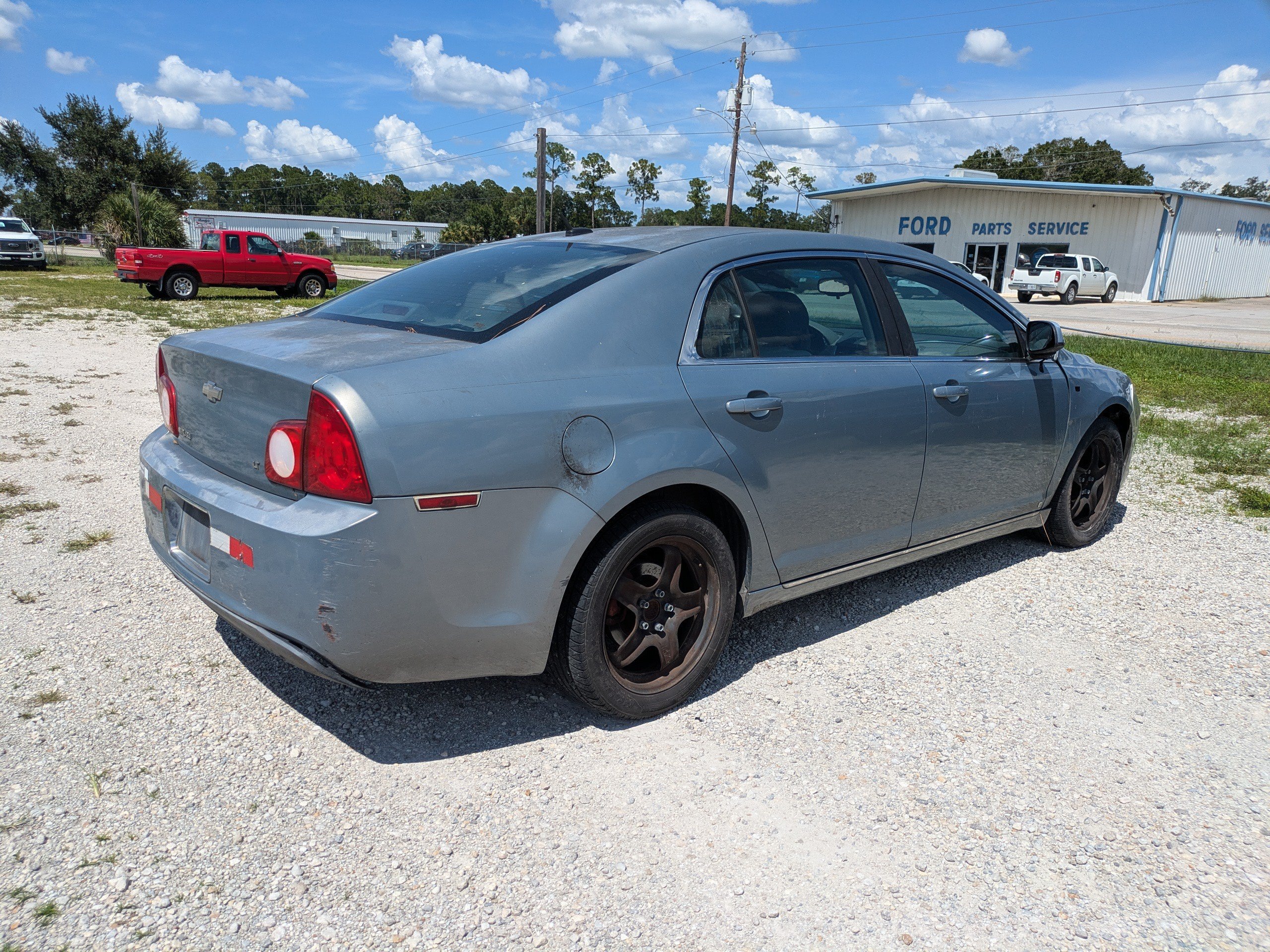 Used 2008 Golden Pewter Metallic Chevrolet LT w/1LT image 4