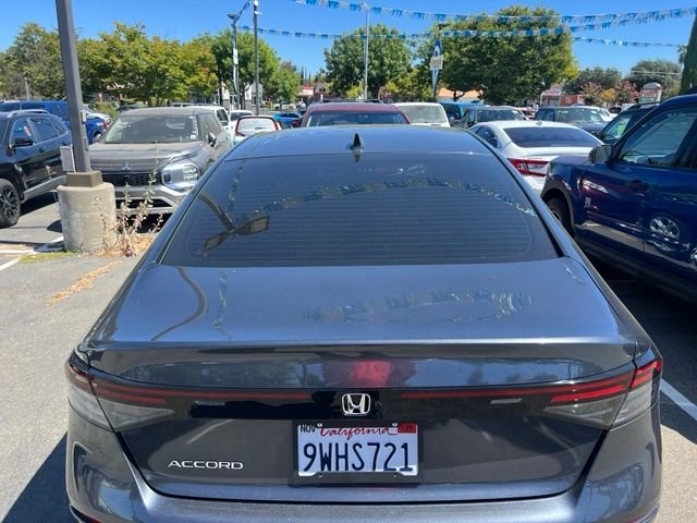 Used 2025  Honda LX image 8