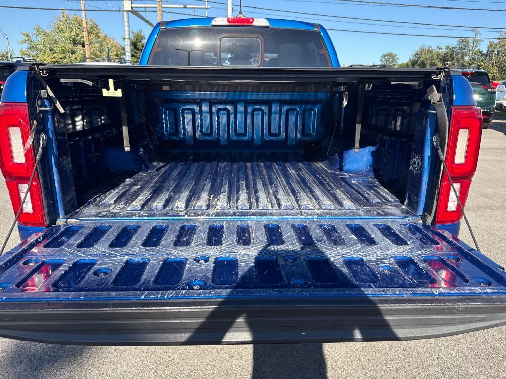 Used 2019 Blue Ford Lariat image 9