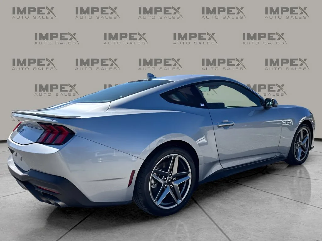 Used 2024 Silver Ford GT Premium image 5