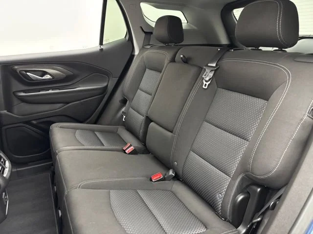 Used 2024 Downpour Metallic GMC SLE image 37