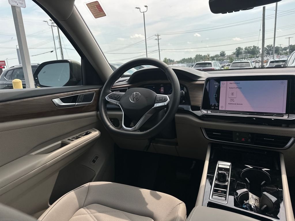 New 2026  Volkswagen 2.0T SE w/Technology image 14
