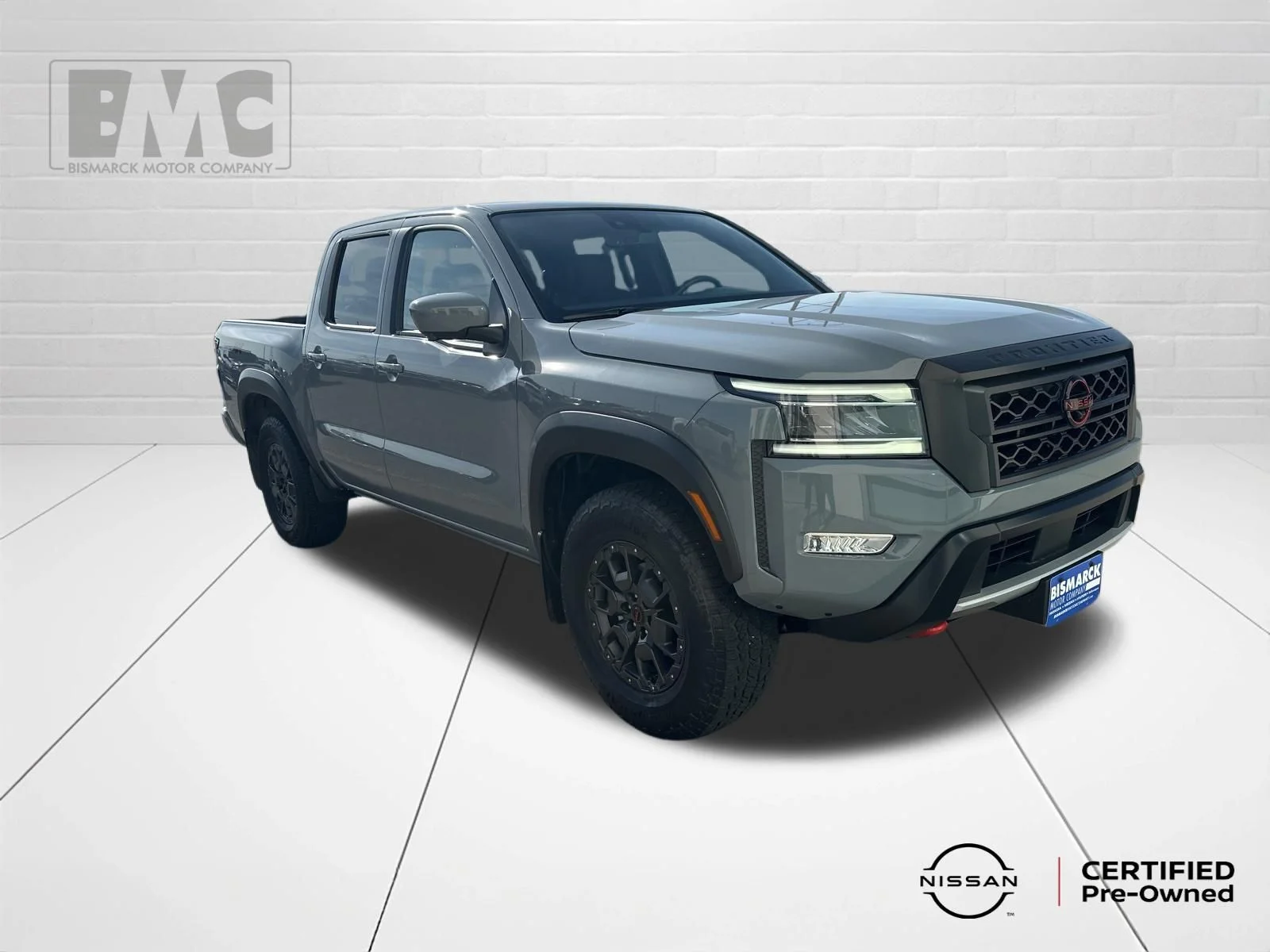 Used 2024 Gray Nissan PRO-4X image 2