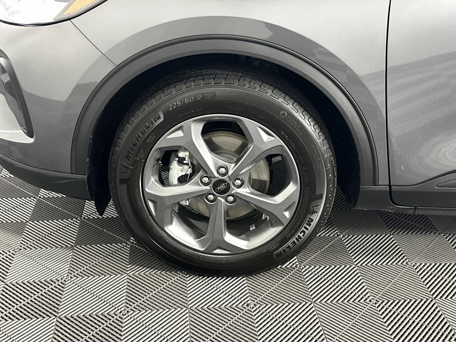New 2026 Carbonized Gray Ford ST-Line image 12
