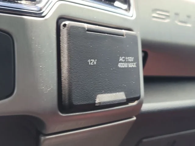 Used 2022 White Ford Platinum image 27