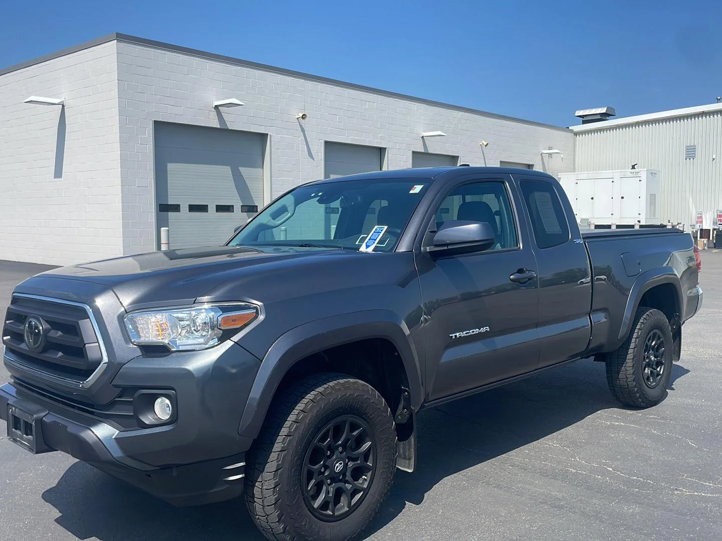 Used 2021 Magnetic Gray Metallic Toyota SR5 image 6