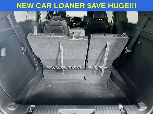 2025 Chrysler Pacifica Select - Photo 24