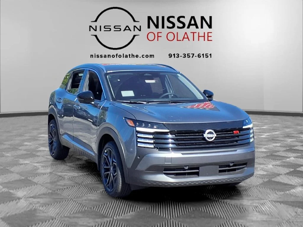 New 2027 Gray Nissan SR image 30