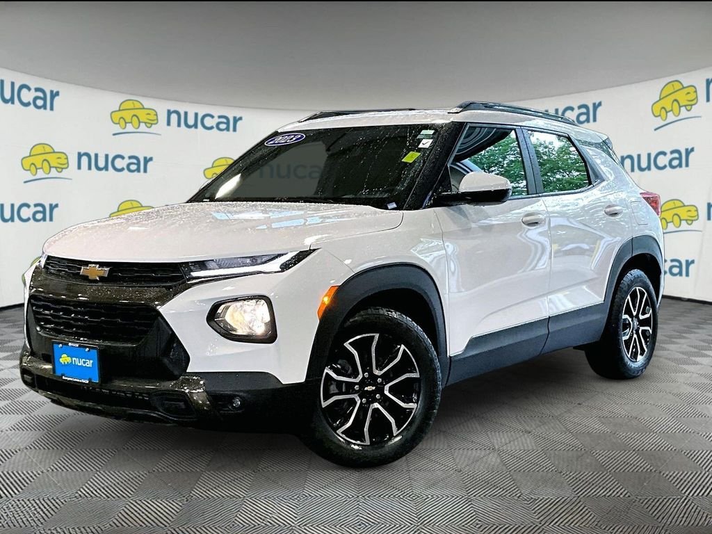 Used 2023 White Chevrolet ACTIV image 3
