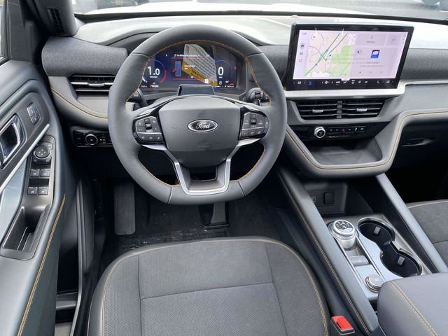 New 2026 Star White Metallic Tri-Coat Ford Tremor image 5
