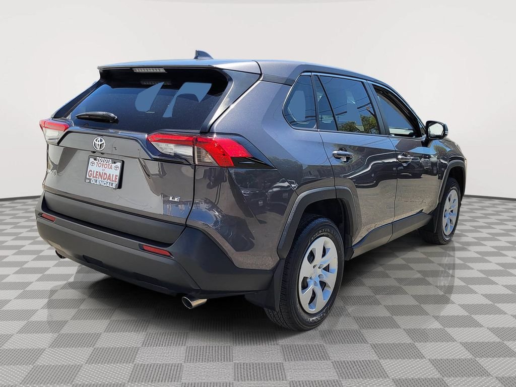 Used 2023 Gray Toyota LE image 4