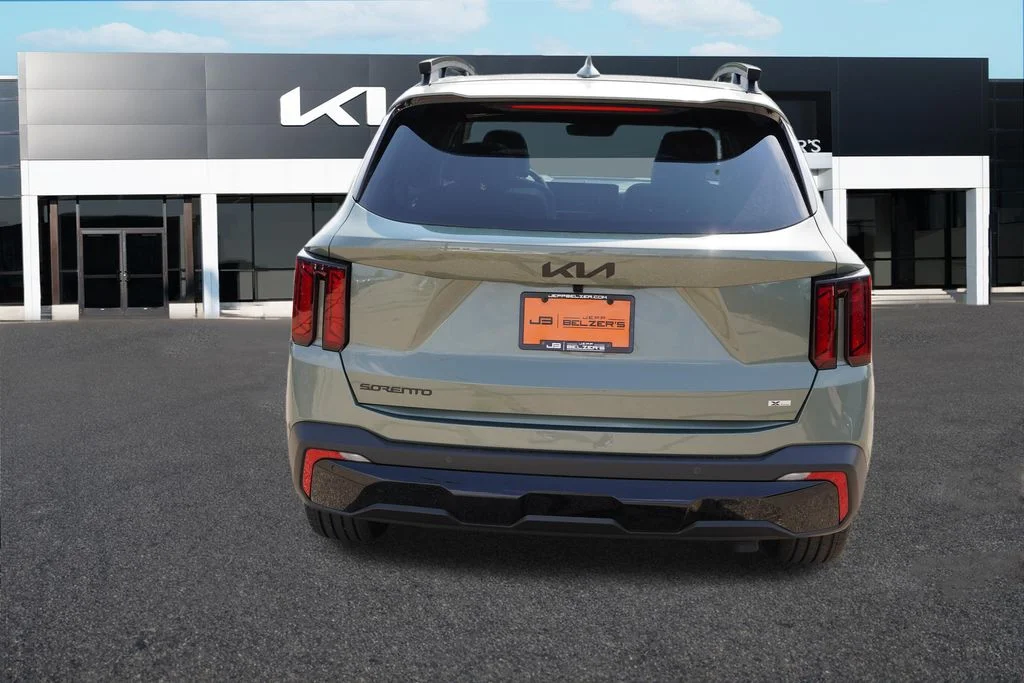 New 2026 Green Kia X-Line EX image 4