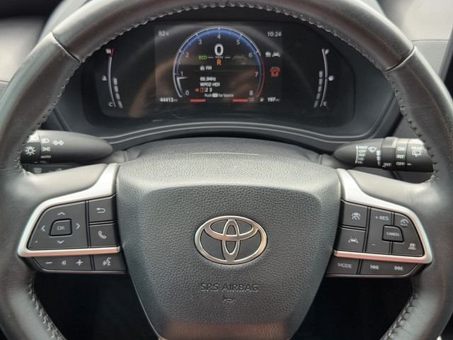 Used 2024 Silver Toyota XLE image 21