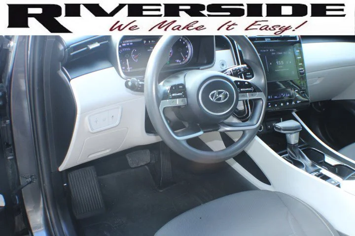 Used 2024 Dark Gray Metallic Hyundai SEL image 7