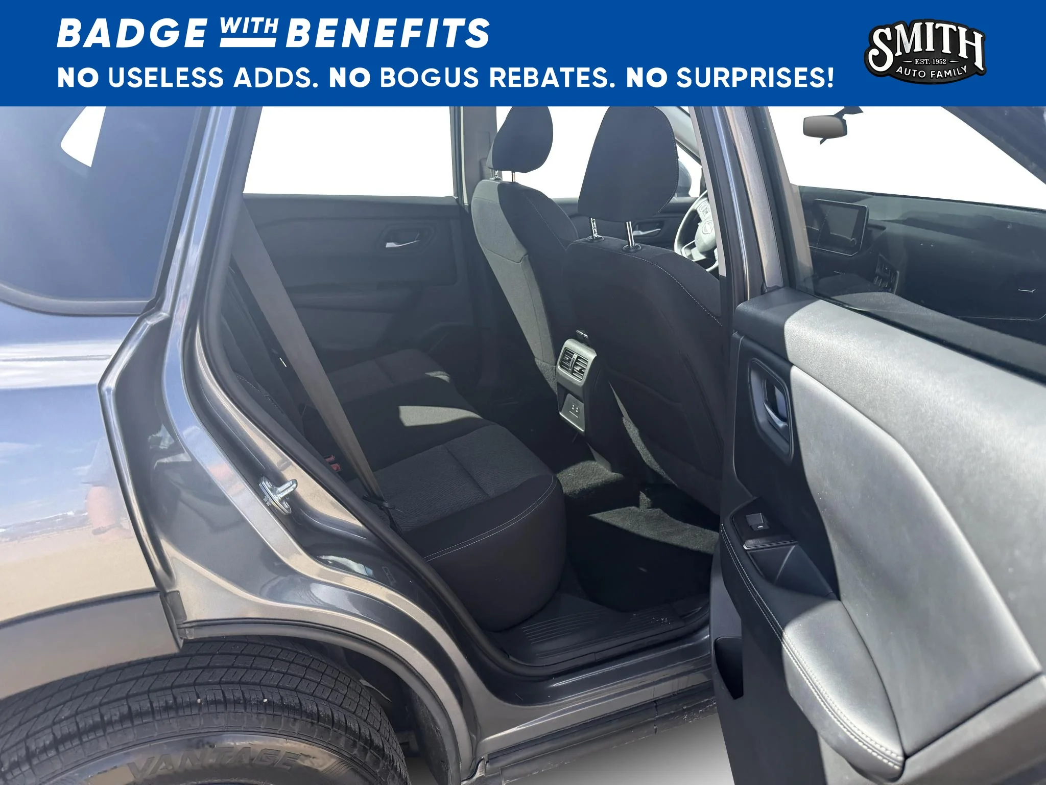Used 2025 Gun Metallic Nissan SV image 9