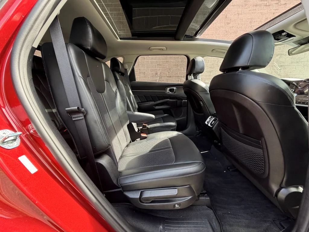 Used 2021 Passion Red Tintcoat Kia SX image 21