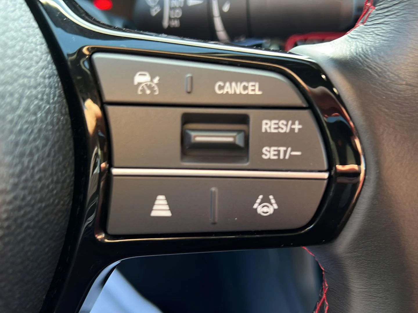 Used 2022 Aegean Blue Metallic Honda  image 9
