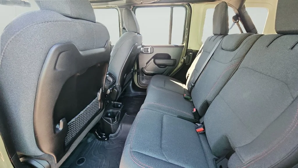 Used 2026 Green Jeep Rubicon image 14