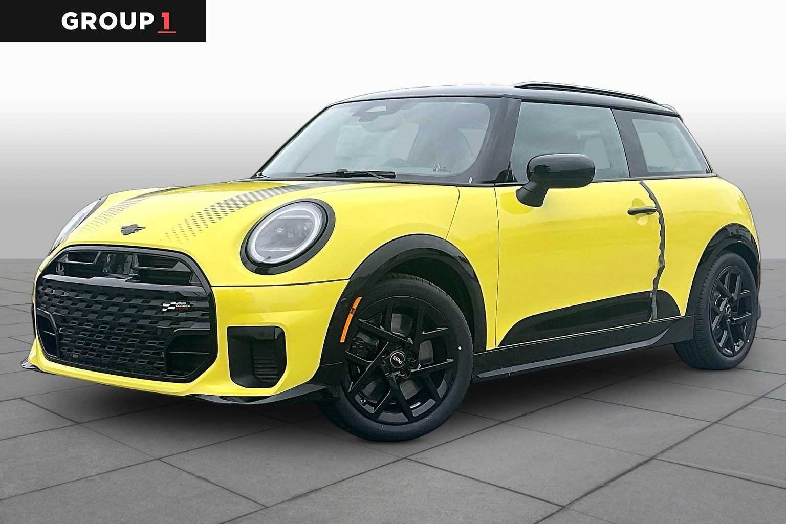 2026 MINI Hardtop Cooper S's photo