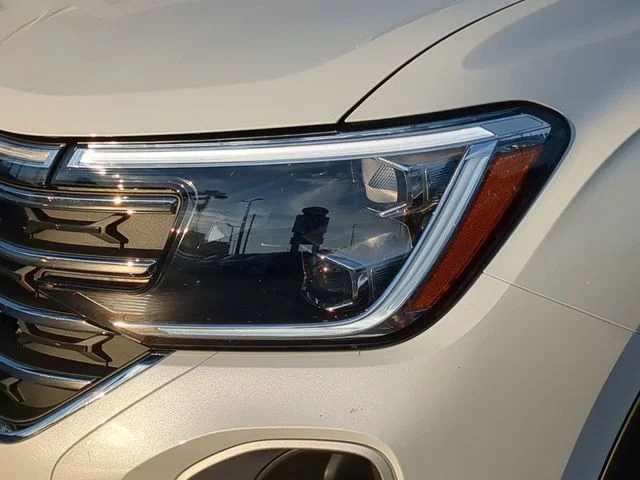 2026 Volkswagen Atlas SE w/Tech - Photo 7