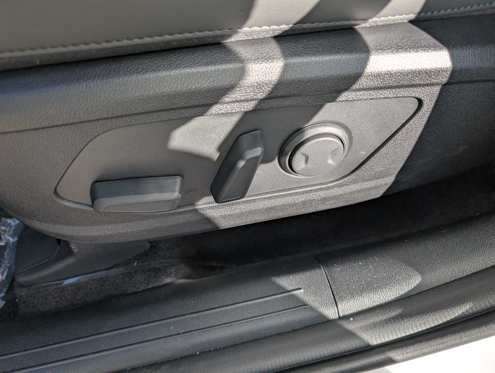 2026 Kia Sorento S - Photo 33
