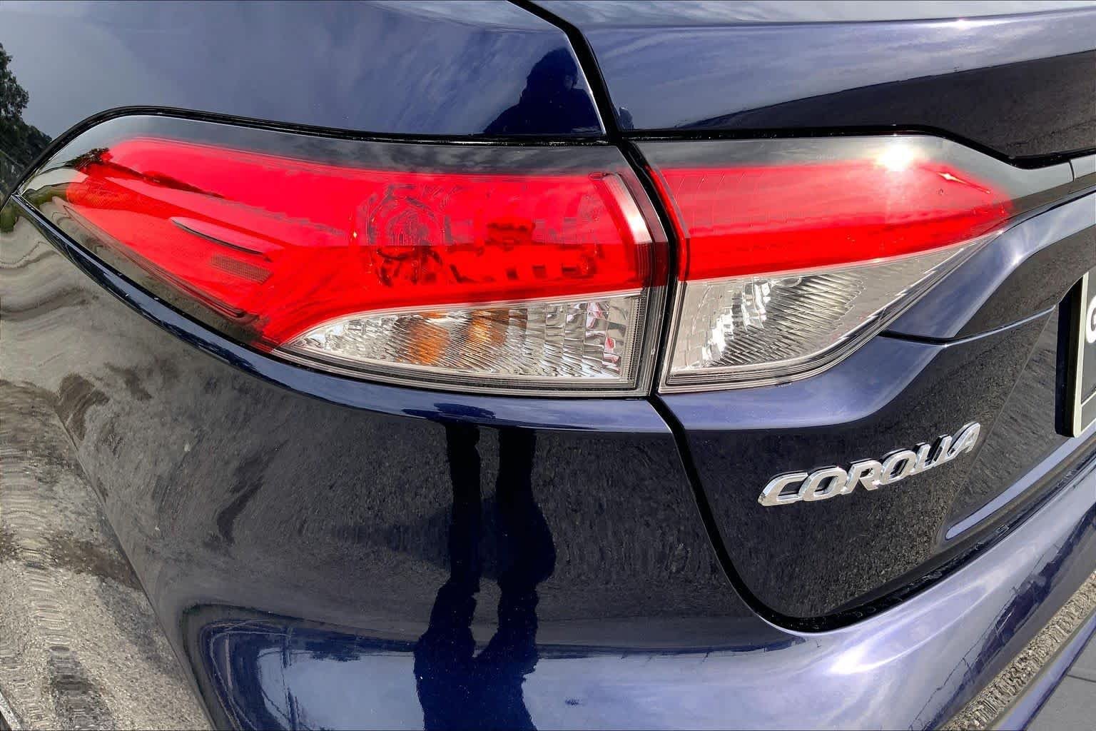 Used 2022 Blueprint Toyota LE image 28