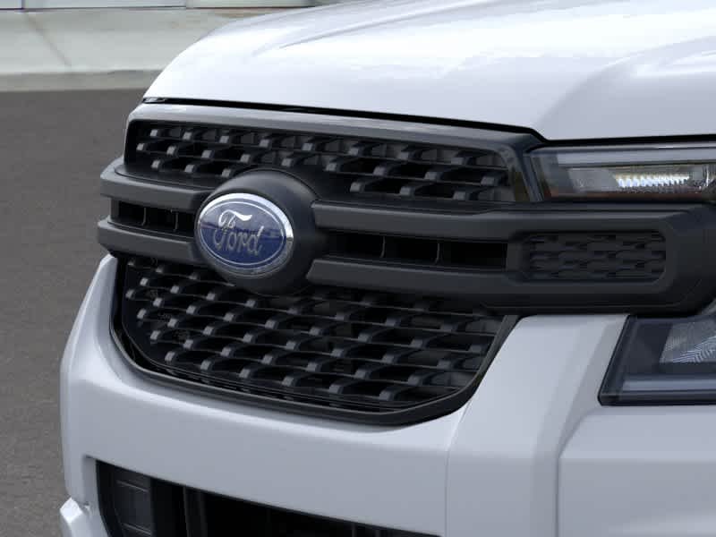 New 2026 Oxford White Ford XL image 17