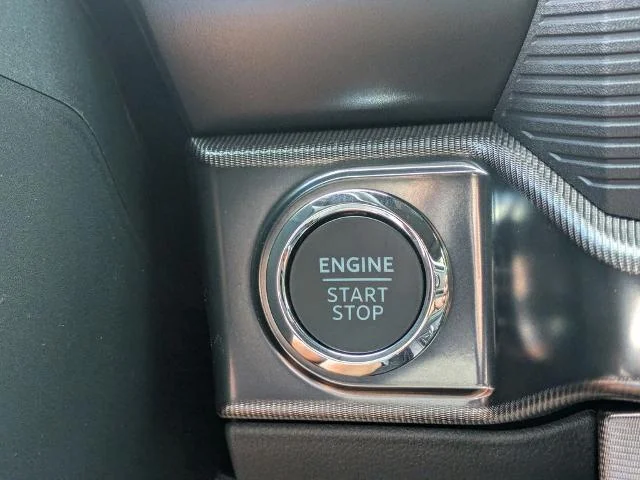 New 2026 Star White Metallic Tri-Coat Ford Platinum image 69