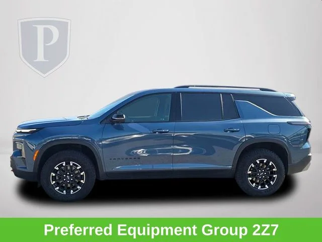 Used 2024 Blue Chevrolet Z71 image 10