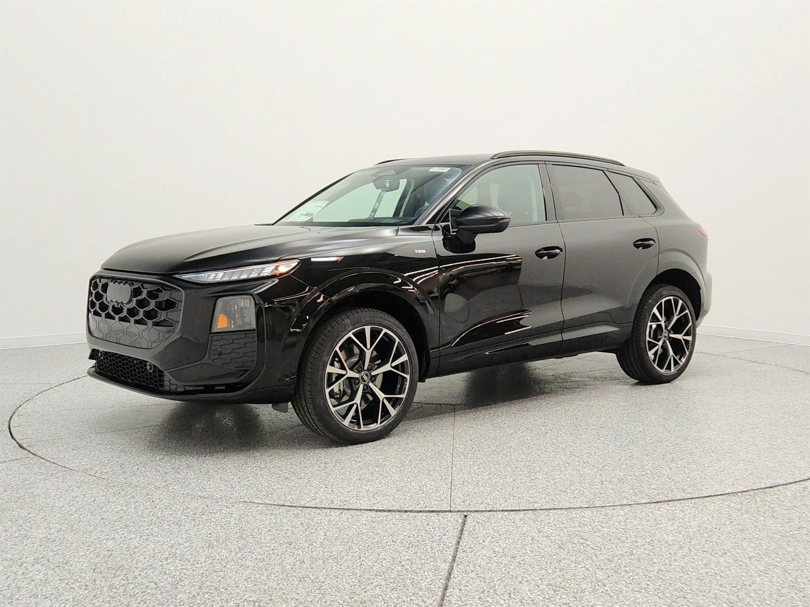 2026 Audi Q3 S line quattro's photo