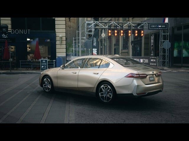 Used 2025 BMW i5 40 with VIN WBY13HG00SCT20502 for sale in Bloomfield Hills, MI